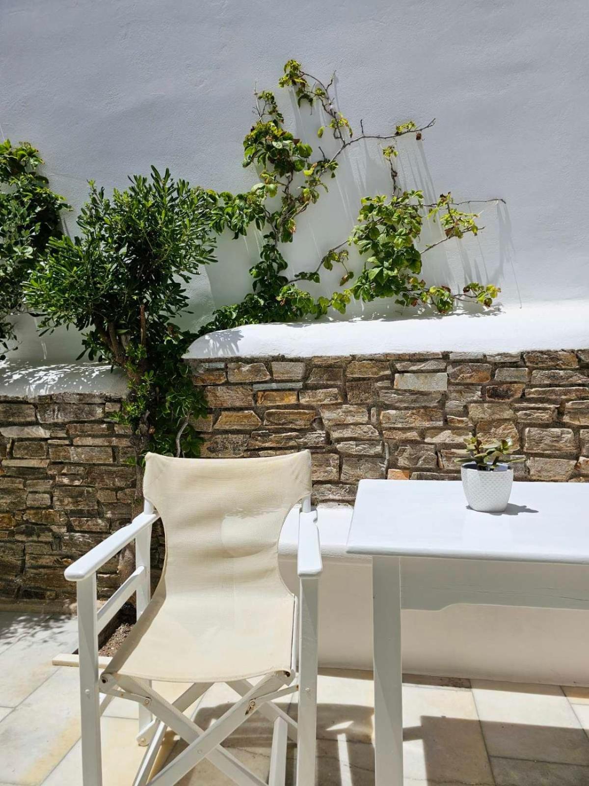Aegeo Inn Antiparos Luaran gambar
