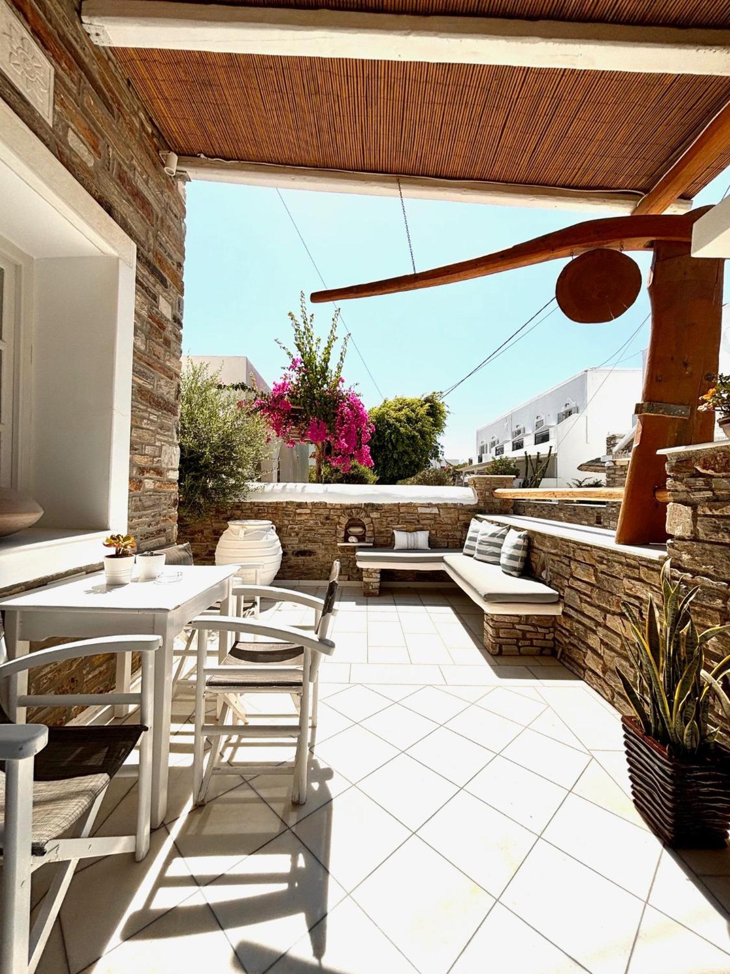 Aegeo Inn Antiparos Luaran gambar